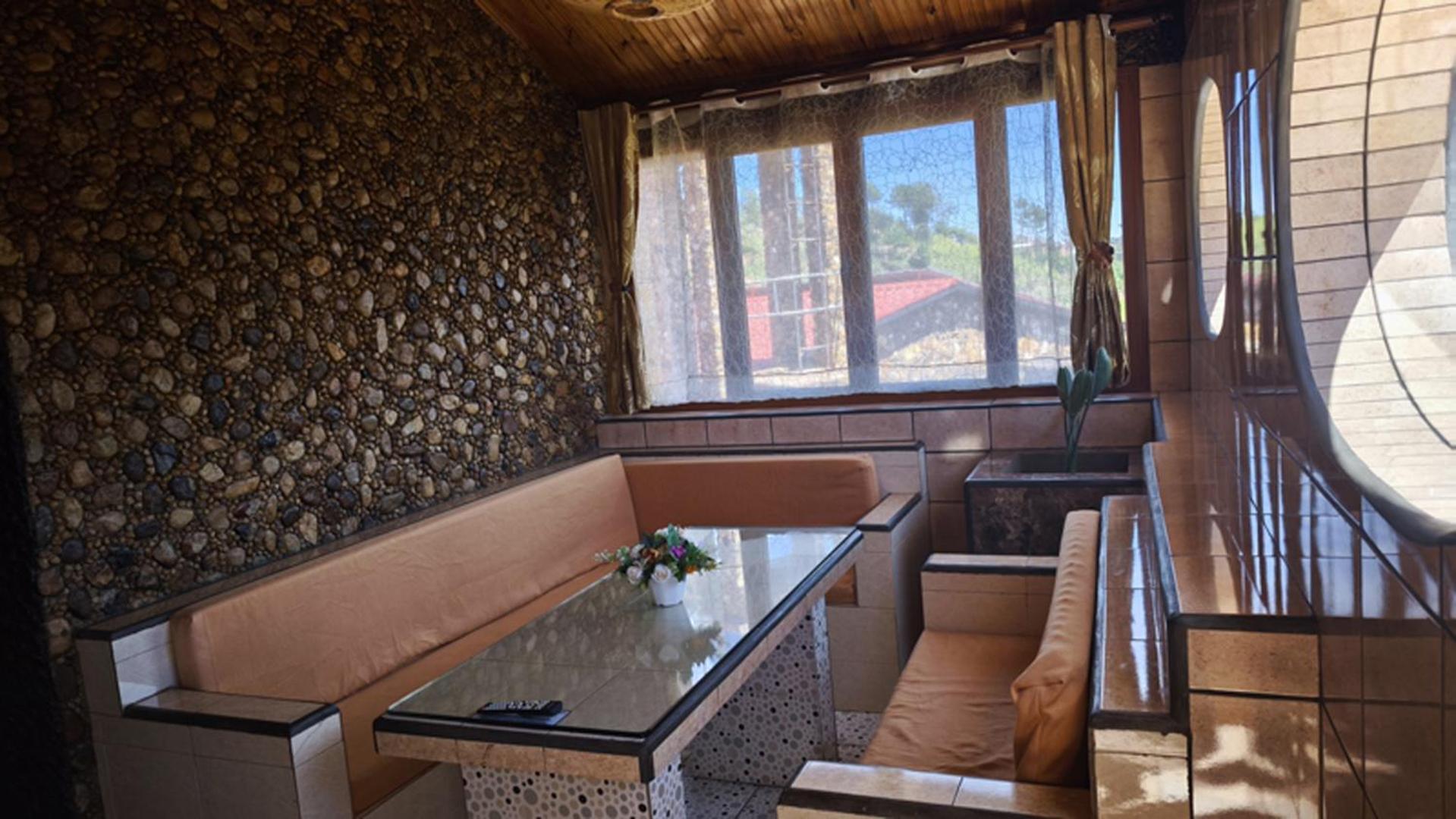 Hotel Restaurant Le Miamiam Glouglou Ambositra Dış mekan fotoğraf
