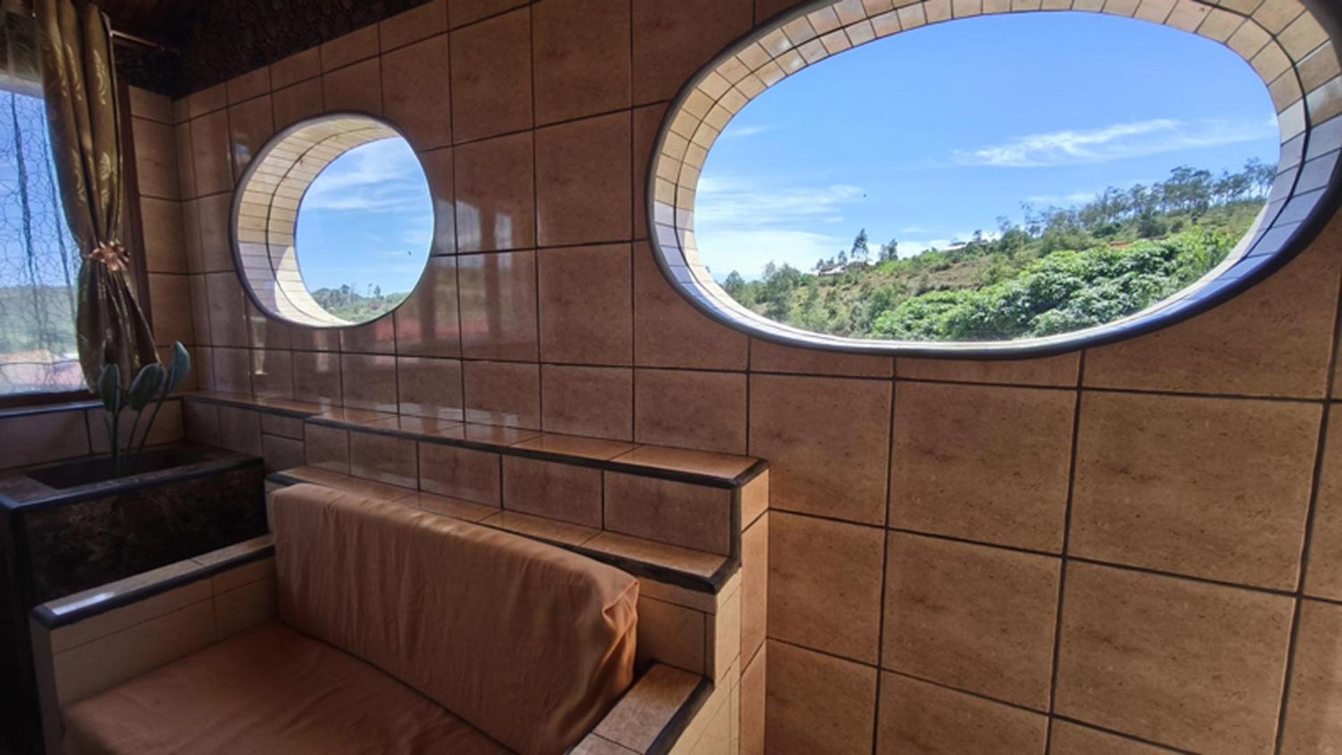Hotel Restaurant Le Miamiam Glouglou Ambositra Dış mekan fotoğraf