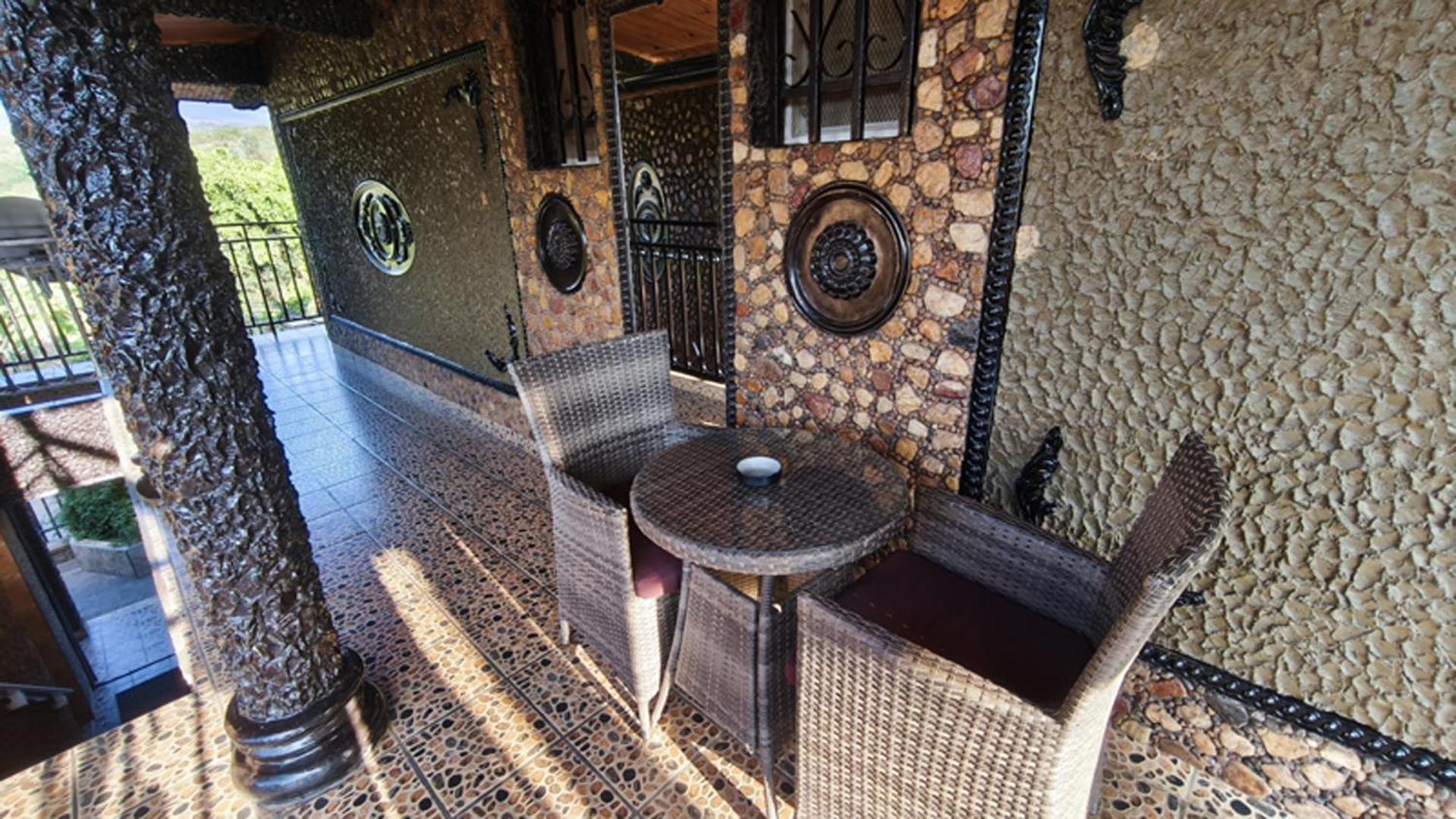Hotel Restaurant Le Miamiam Glouglou Ambositra Dış mekan fotoğraf