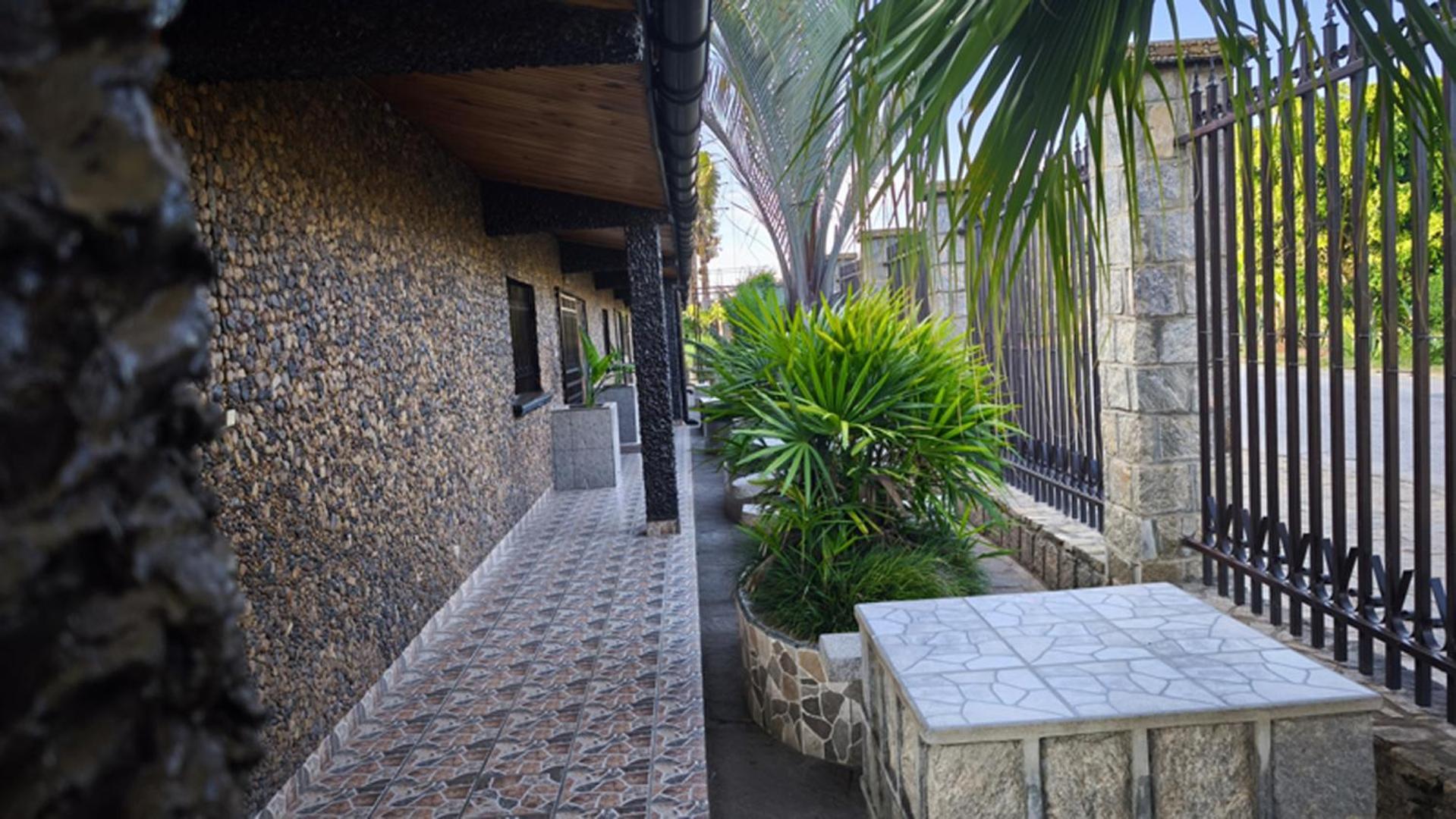 Hotel Restaurant Le Miamiam Glouglou Ambositra Dış mekan fotoğraf